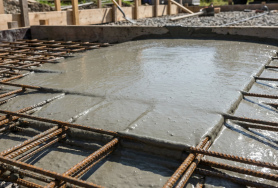 Как гиперпластификаторы влияют на водоцементное отношение и прочность бетона